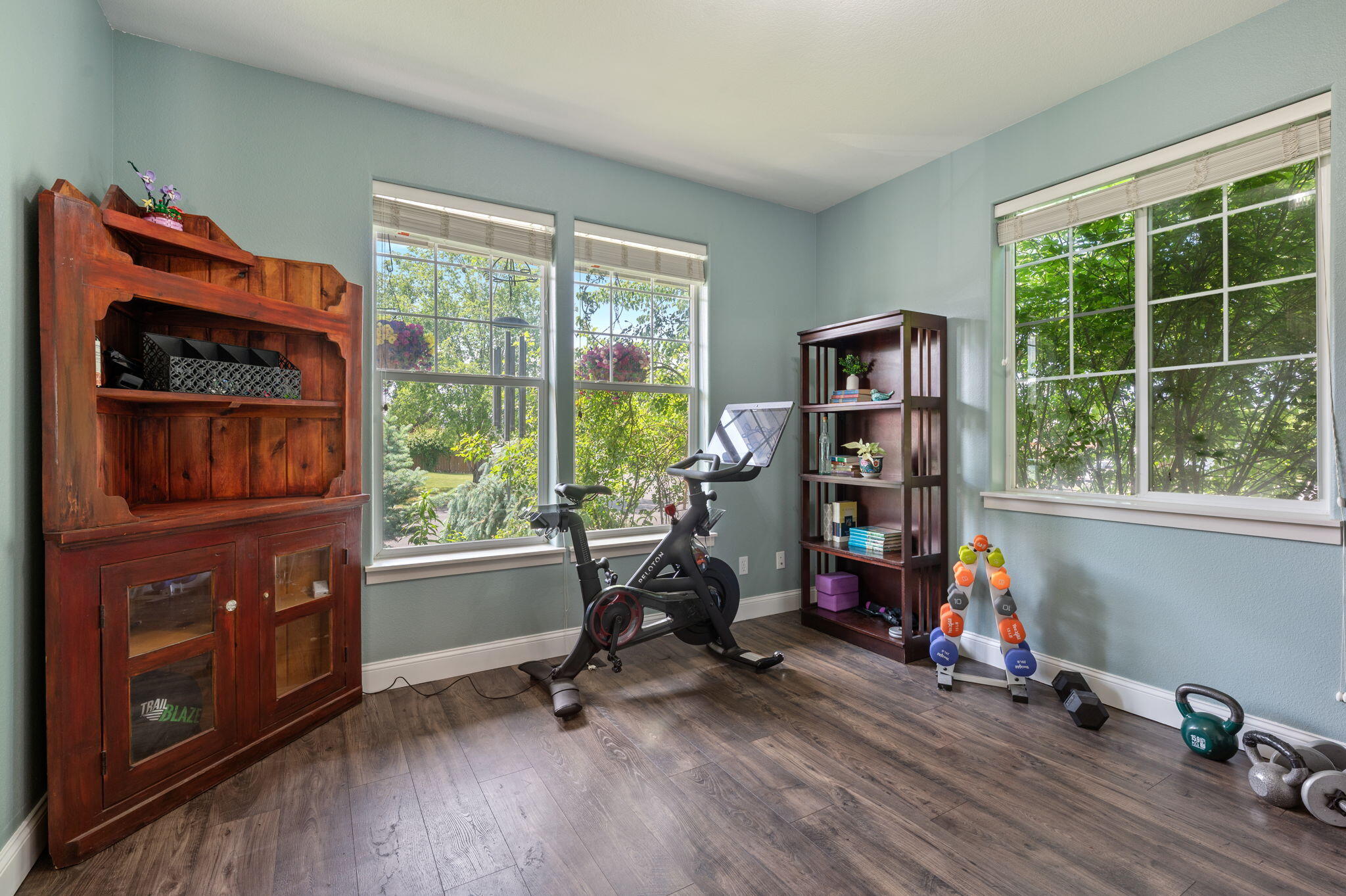 Ni Lah Sha Village - Residential