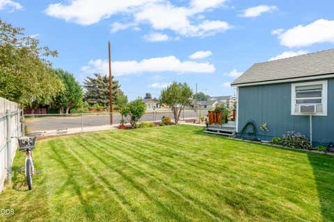 Tiny photo for 845 NW Claypool Street, Prineville, OR 97754 (MLS # 220225958)