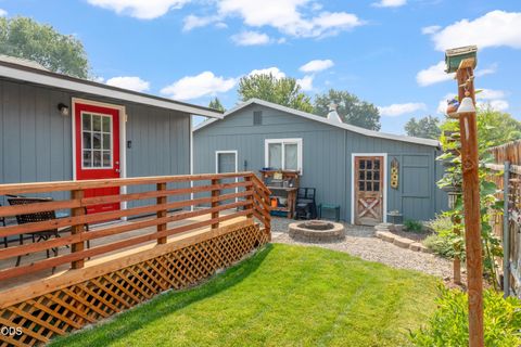 Tiny photo for 845 NW Claypool Street, Prineville, OR 97754 (MLS # 220225958)