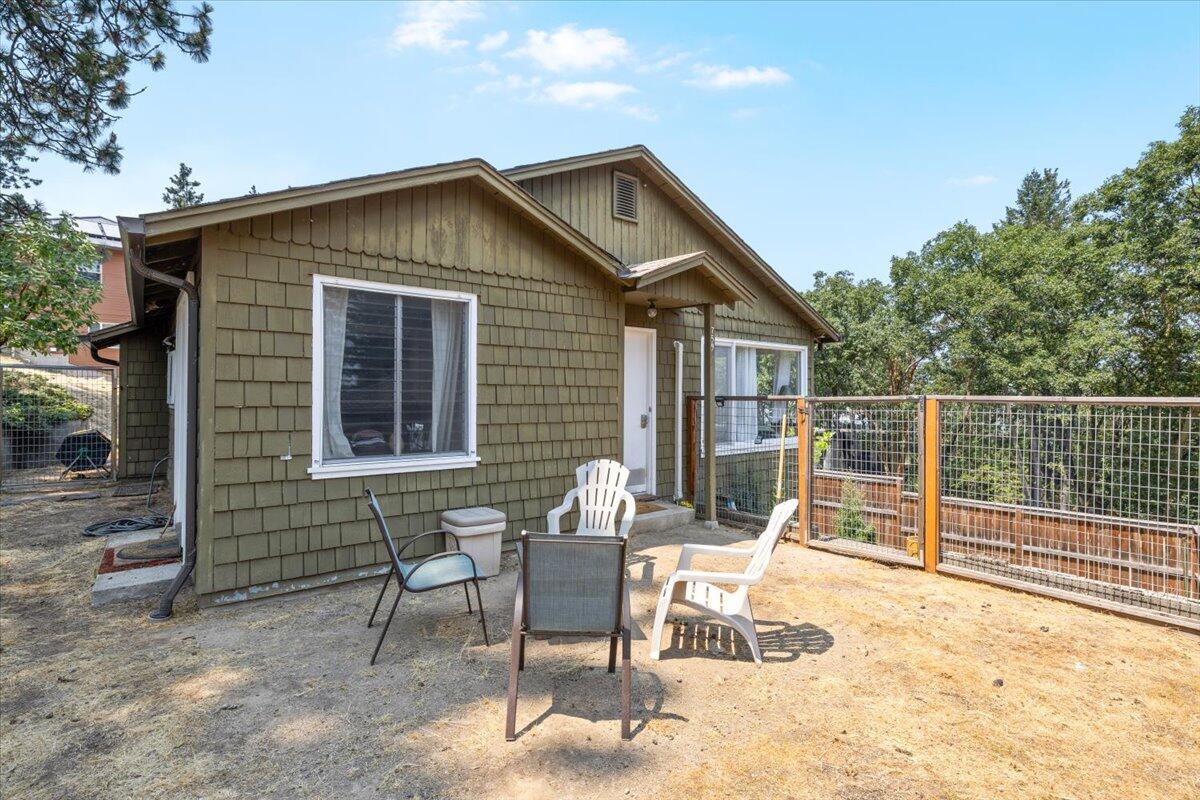 Mountain Pines - Residential