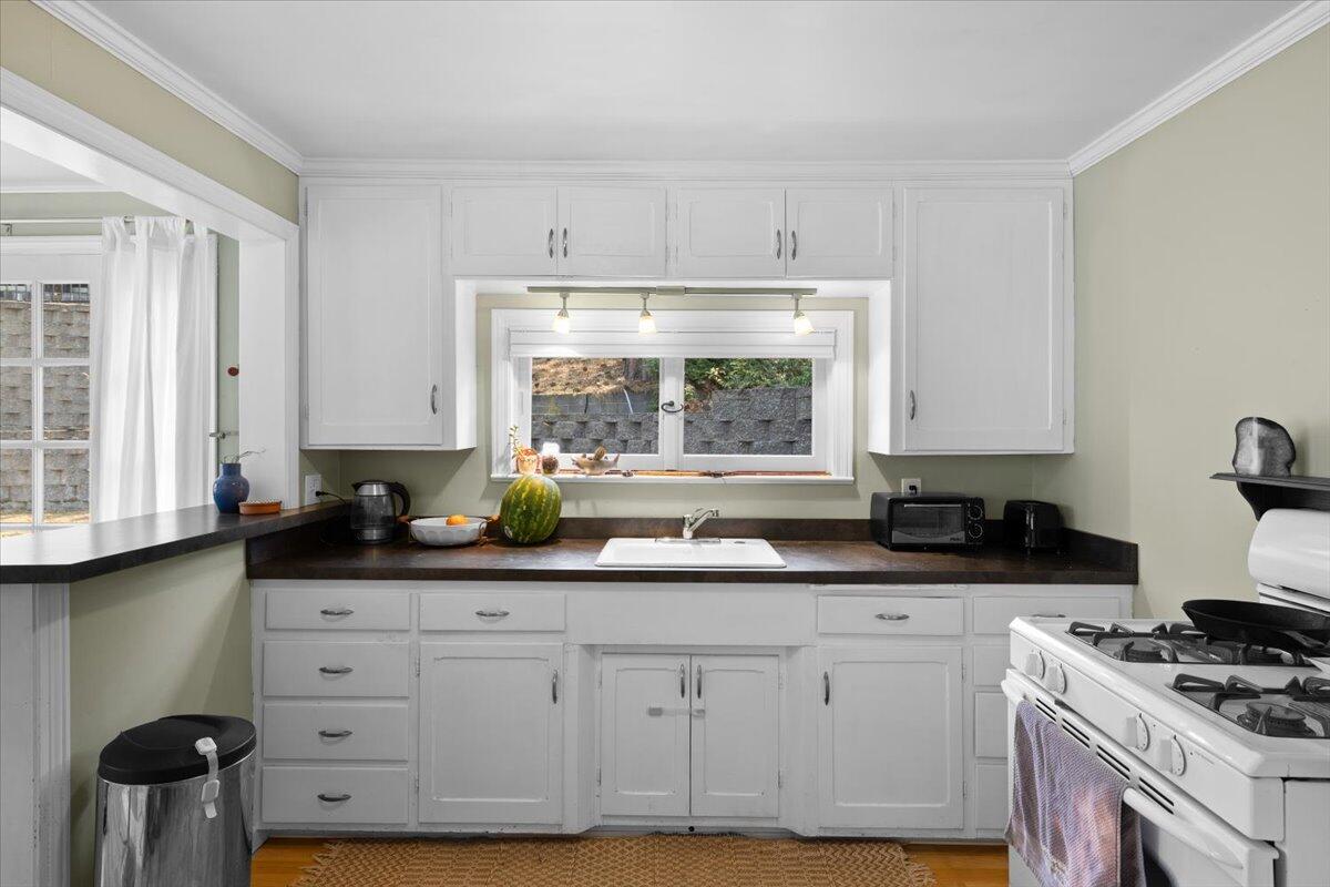 Mountain Pines - Residential