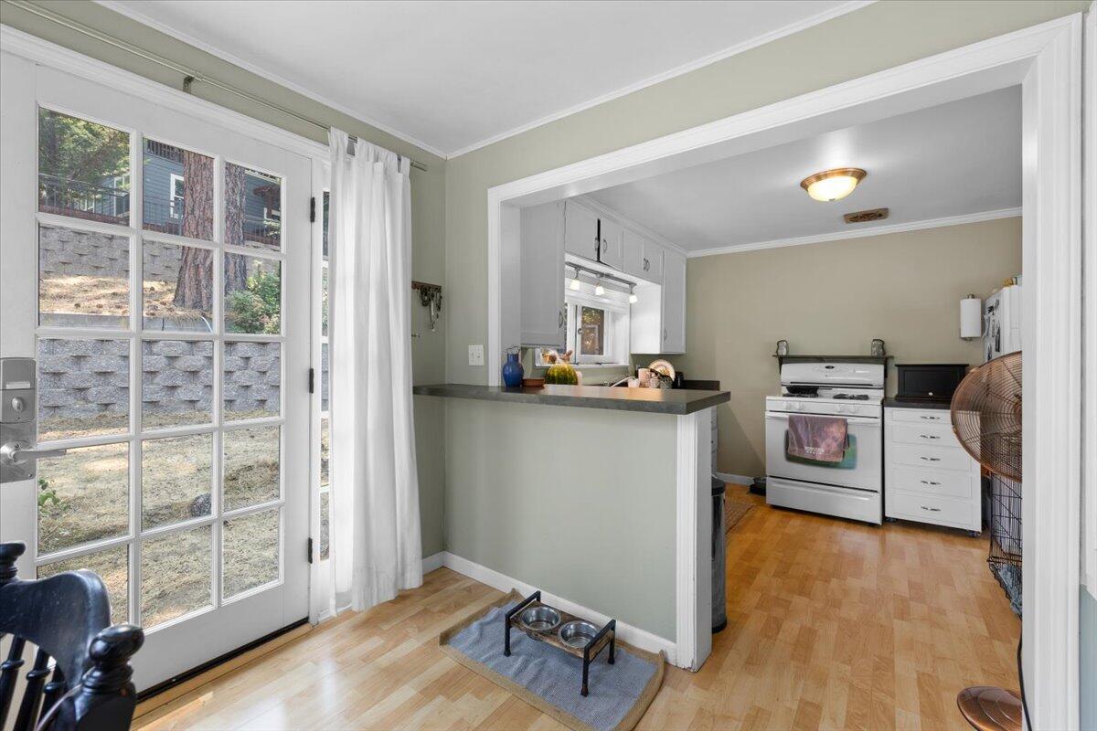 Mountain Pines - Residential