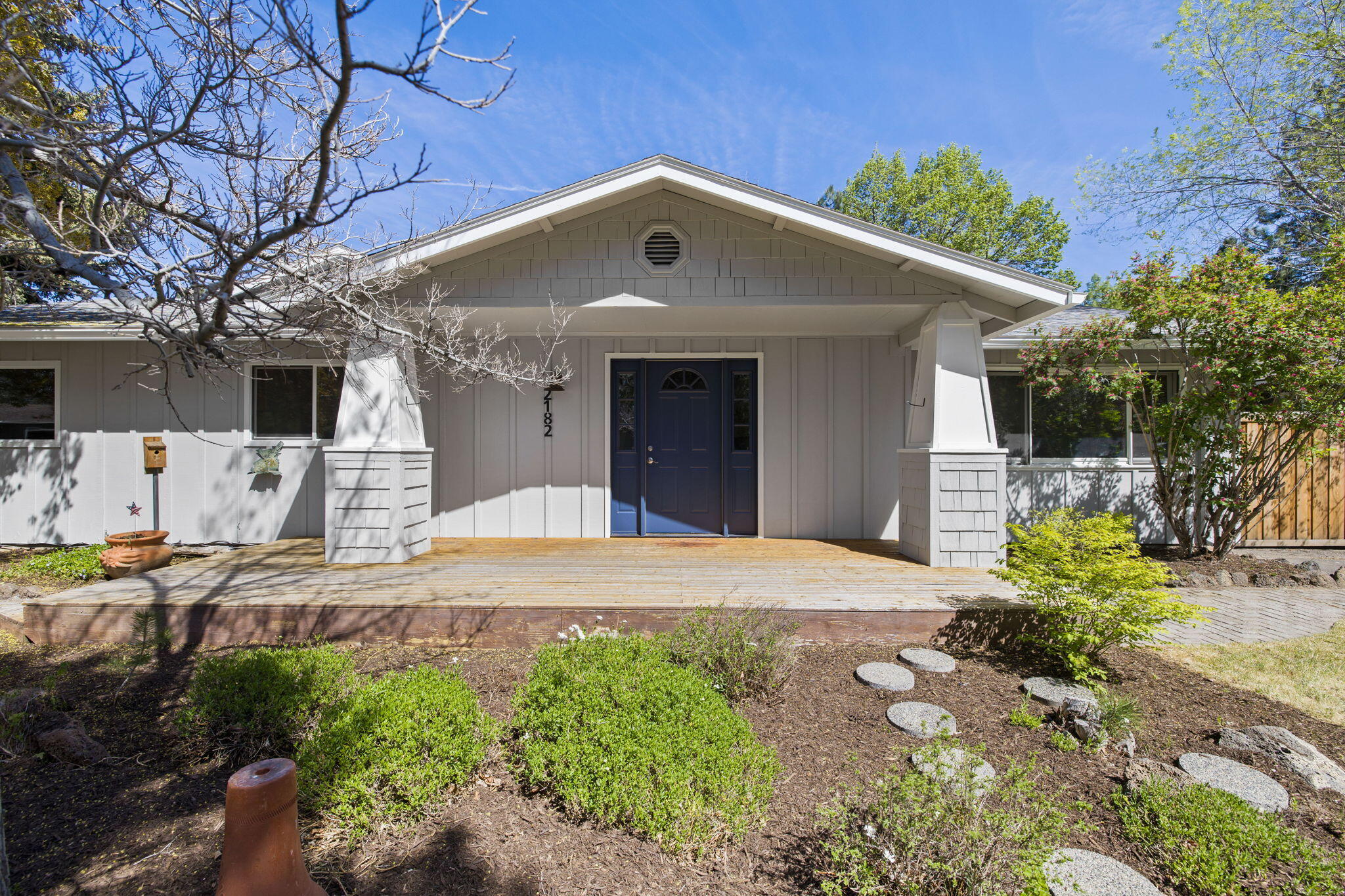 2182 NE Edgewood Street