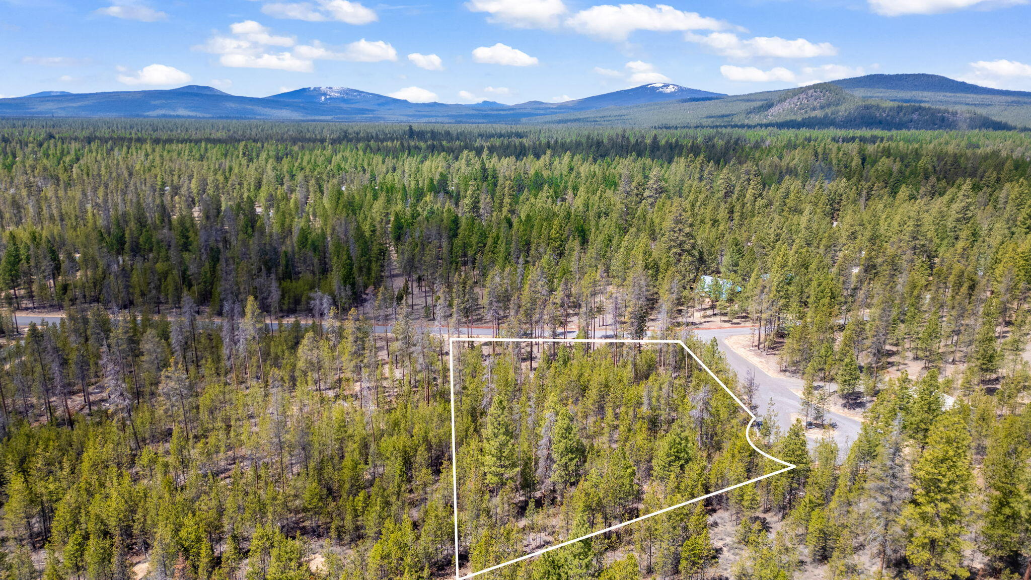 Wagon Trail Acreages - Land