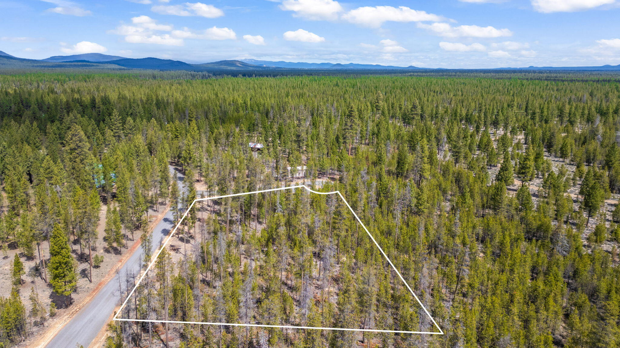 Wagon Trail Acreages - Land