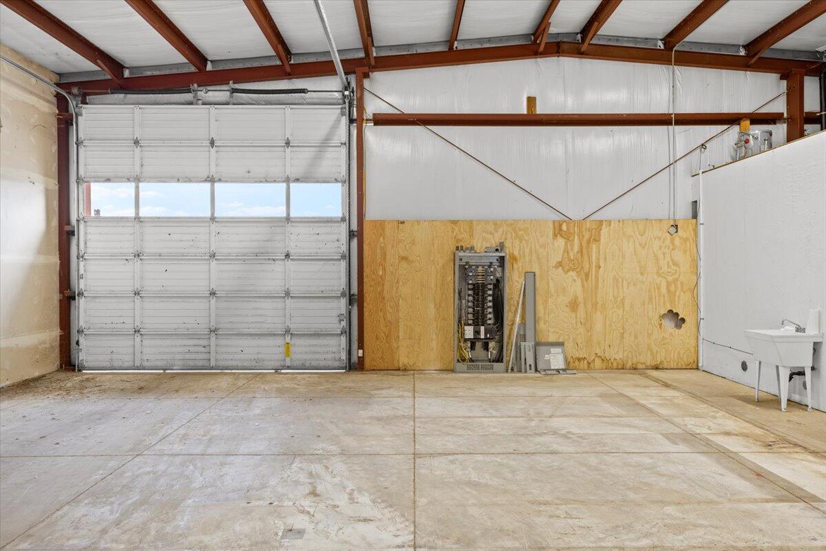 Kirtland Rock Industrial Subdivision Phase 1 - Commercial Sale