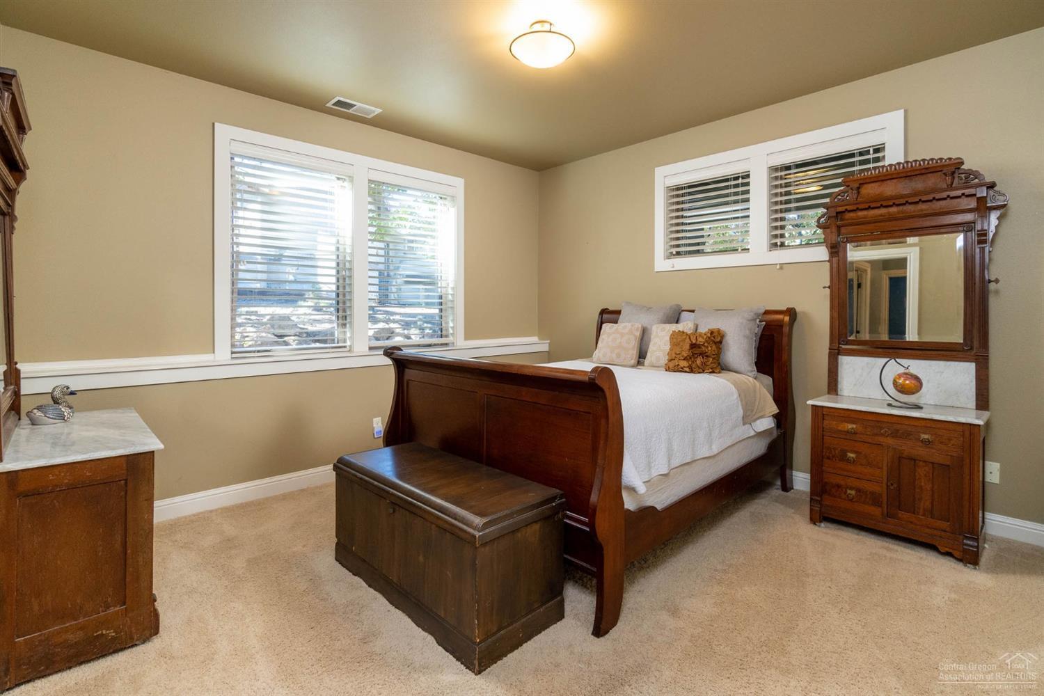 Awbrey Butte - Residential