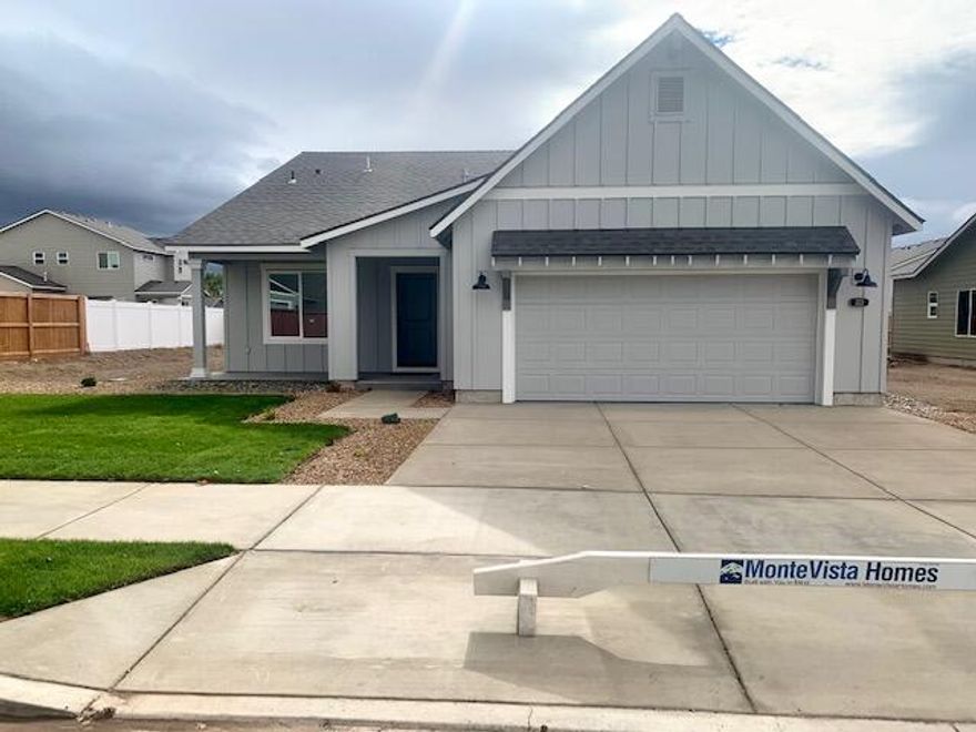 LOT:WB60 - New 1701 SQFT modern farmhouse single level home. 4 bedroom 2 bath with luxurious primary suite with double sinks, shower and large walk-in closet. Deluxe chef's kitchen with quartz counters, large pantry, island, dishwasher and 5 burner stainless air-fry convection gas range. The Charlotte in the desirable Willowbrook neighborhood in Madras OR. Built by award winning builder MonteVista Homes. Great room, 95% high efficiency gas forced air heating, gas fireplace, laundry room and covered patio. **Save up to $500 a month with builder financing special**