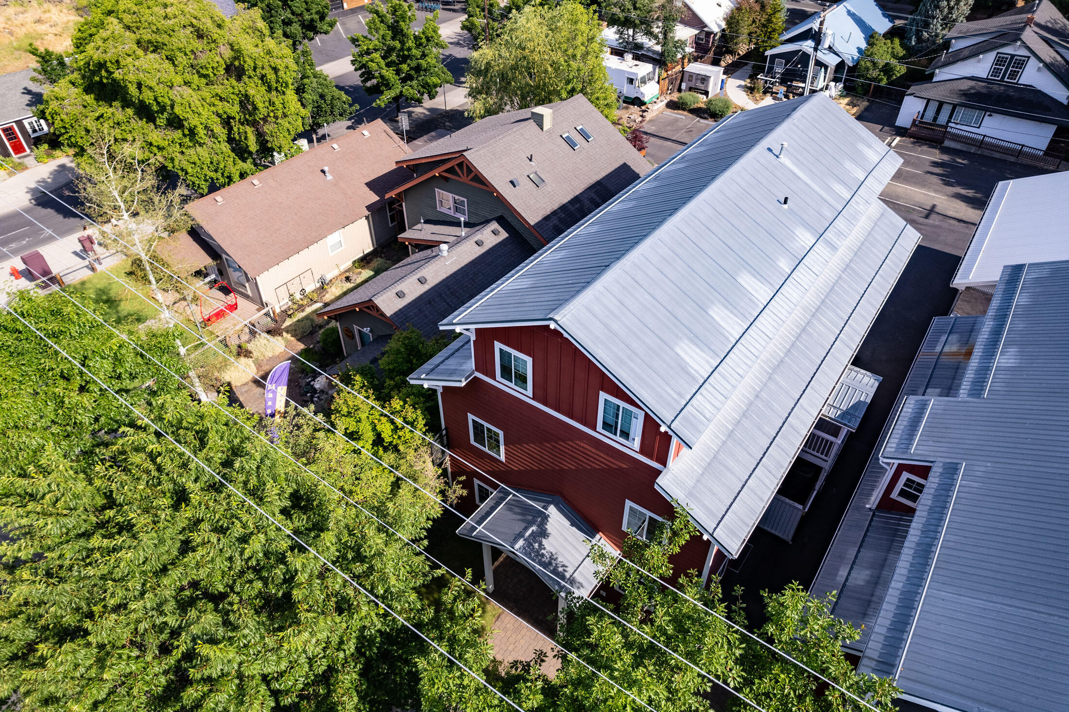 Deschutes - Commercial Sale