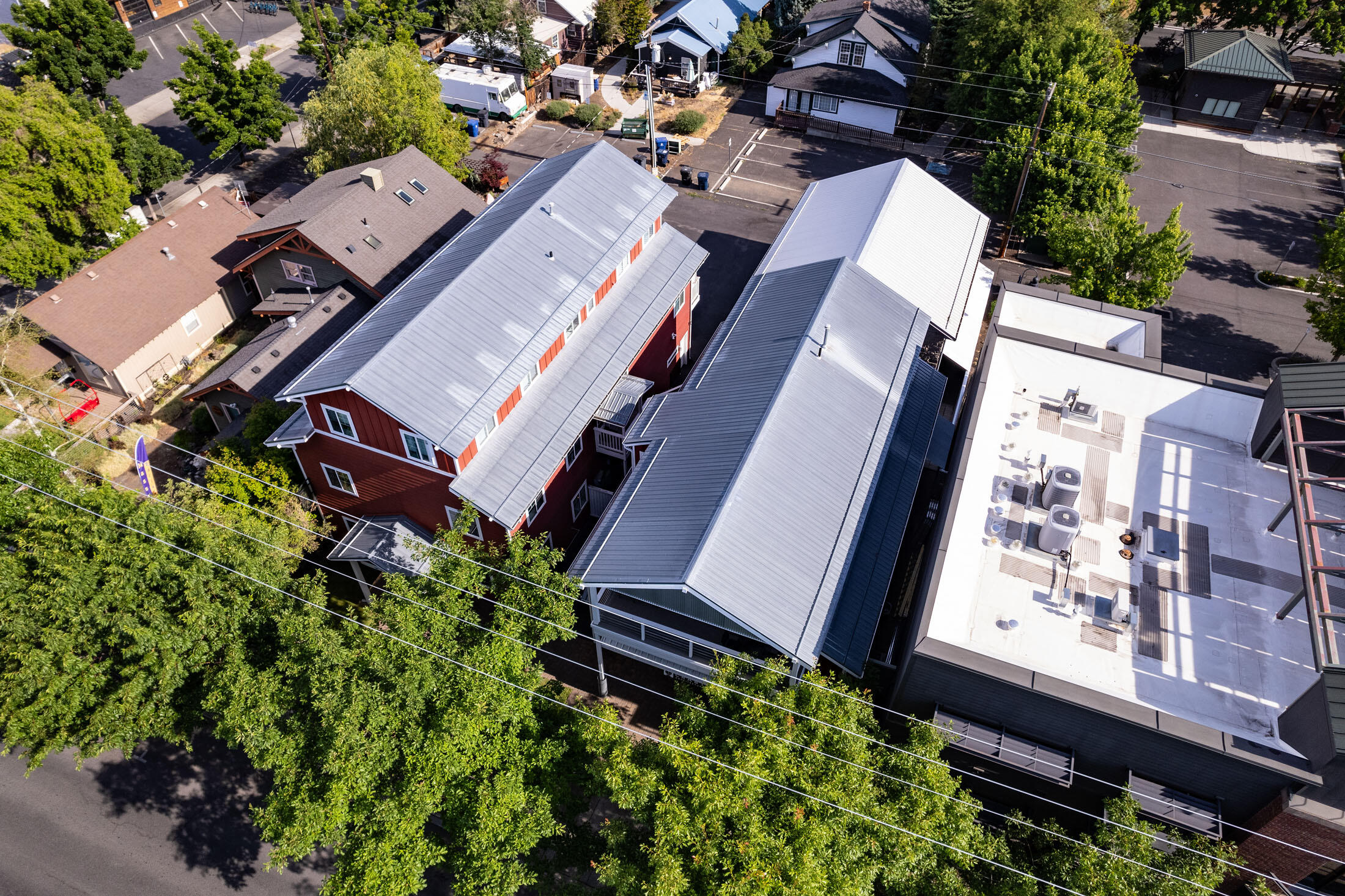 Deschutes - Commercial Sale