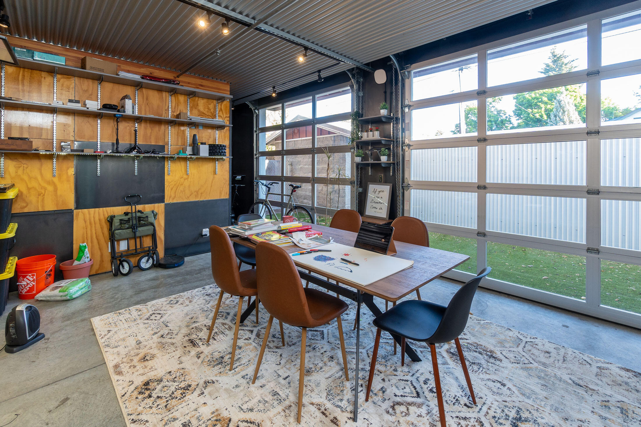 Deschutes - Commercial Sale