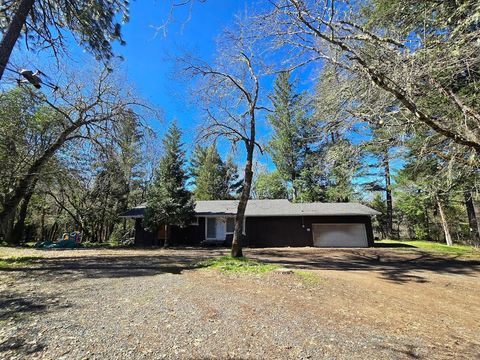 Photo of 24524 Redwood Highway, Kerby, OR 97531 (MLS # 220217491)