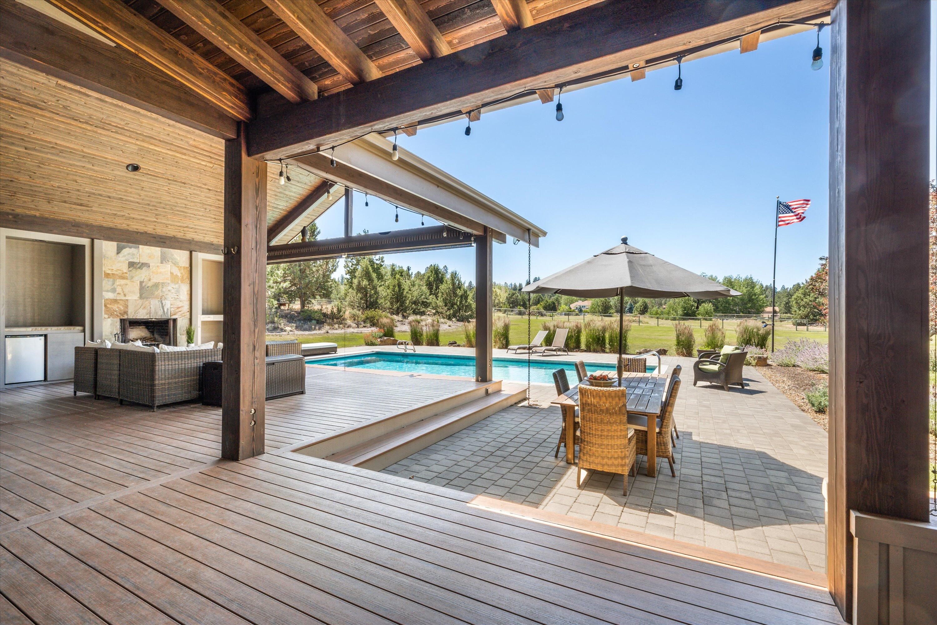 Woodside Ranch - Residential