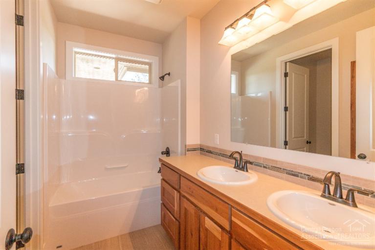 Shevlin Ridge - Residential