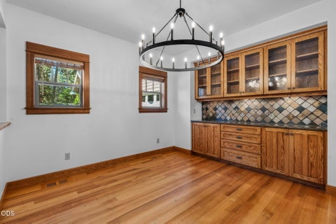Tiny photo for 69987 West Meadow Parkway, Sisters, OR 97759 (MLS # 220223115)