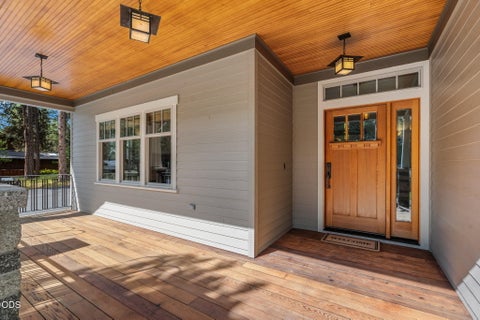 Tiny photo for 69987 West Meadow Parkway, Sisters, OR 97759 (MLS # 220223115)