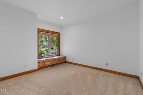 Tiny photo for 69987 West Meadow Parkway, Sisters, OR 97759 (MLS # 220223115)