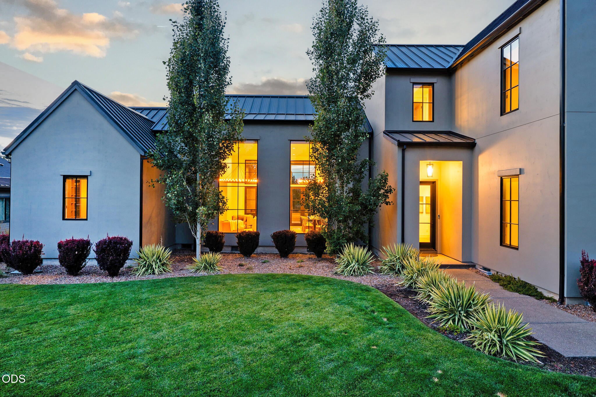 61901 Hosmer Lake Drive
