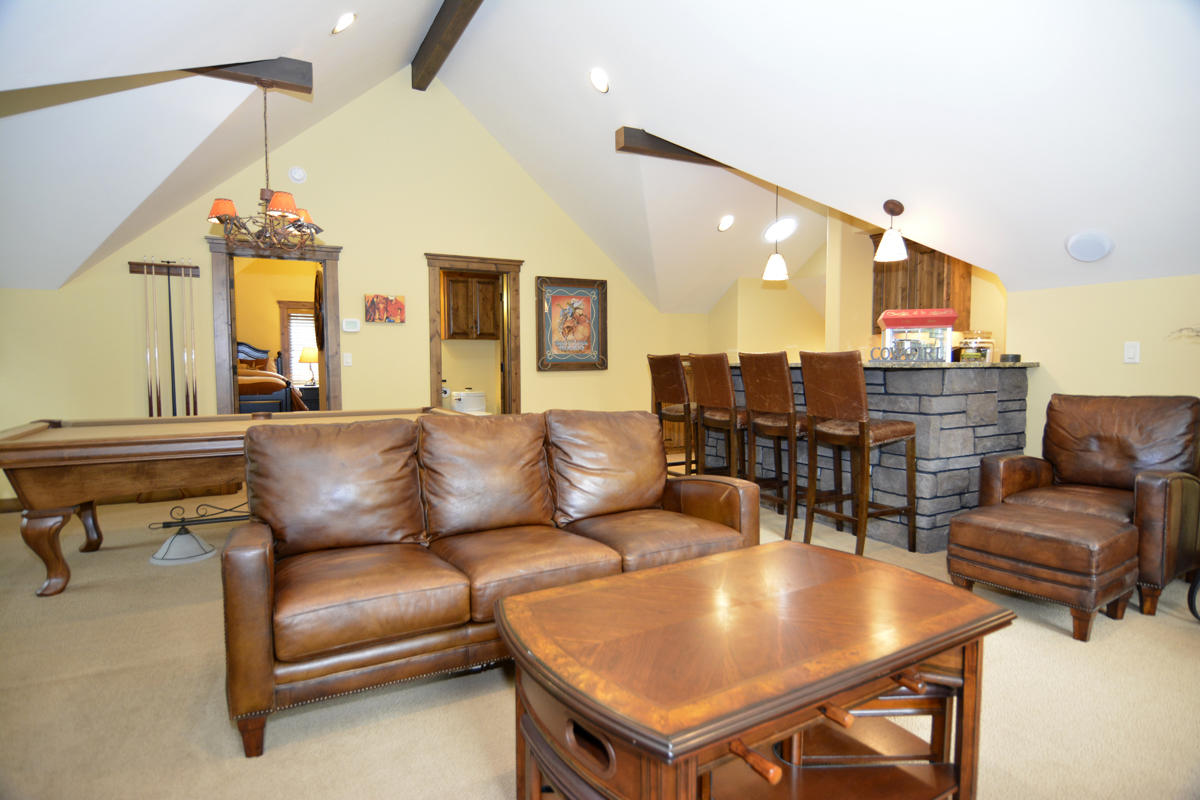 River Forest Acres - Residential