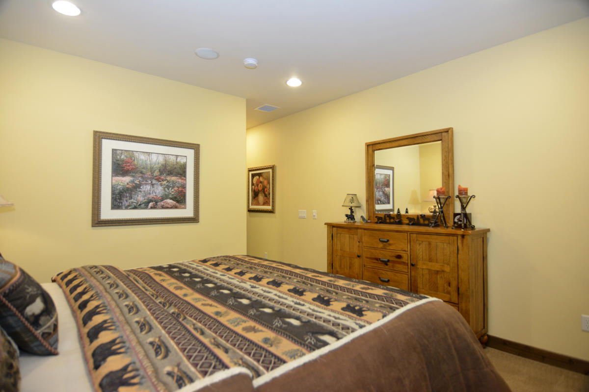 River Forest Acres - Residential