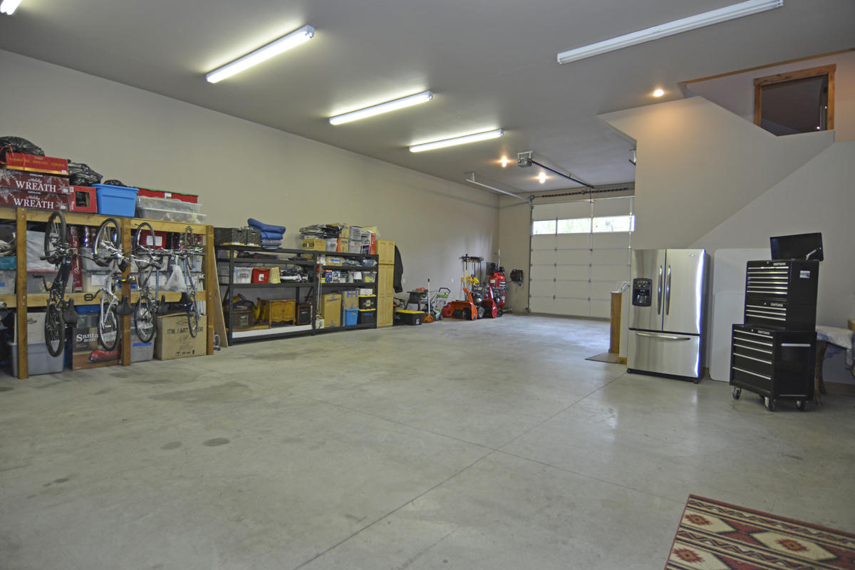 River Forest Acres - Residential