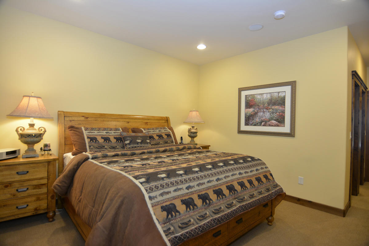 River Forest Acres - Residential