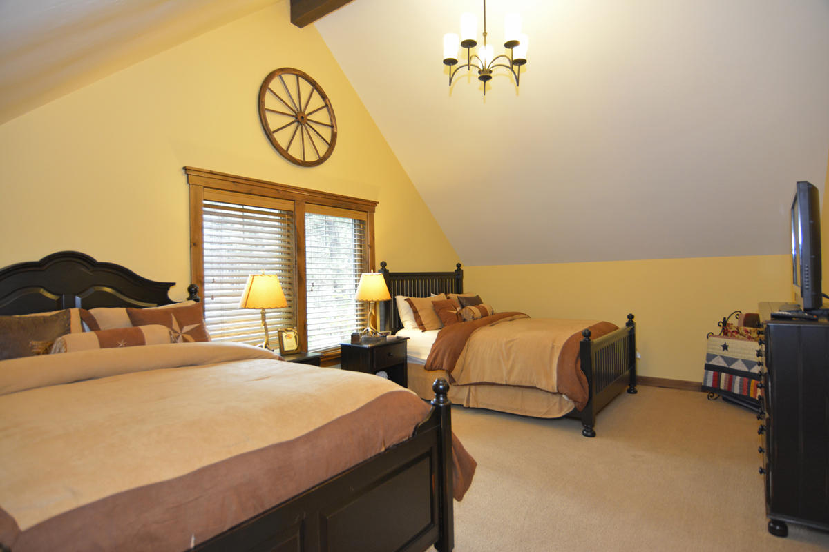 River Forest Acres - Residential