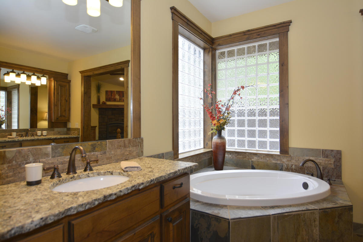 River Forest Acres - Residential