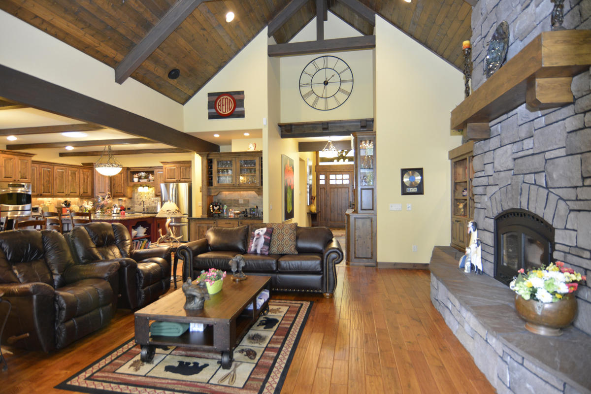 River Forest Acres - Residential