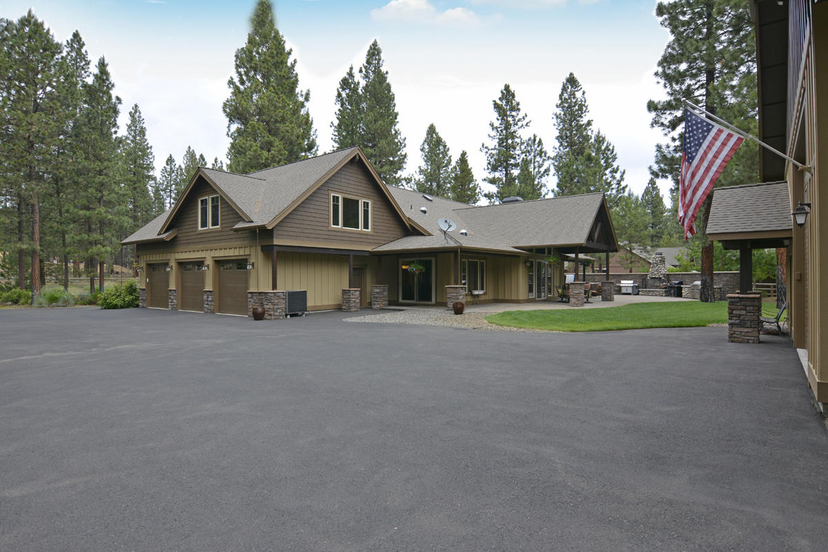 River Forest Acres - Residential