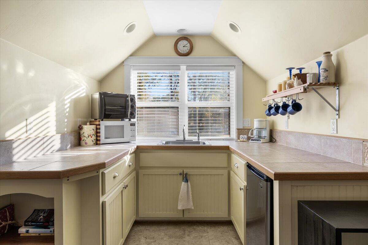 Gold Rey Subdivision Unit No 1 - Residential