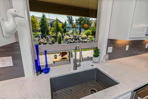 Tiny photo for 11444 Jubel Court, Redmond, OR 97756 (MLS # 220210211)