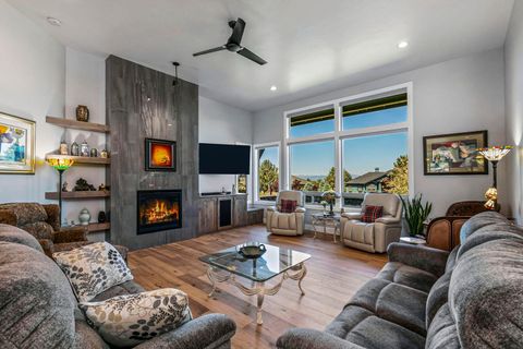 Tiny photo for 11444 Jubel Court, Redmond, OR 97756 (MLS # 220210211)