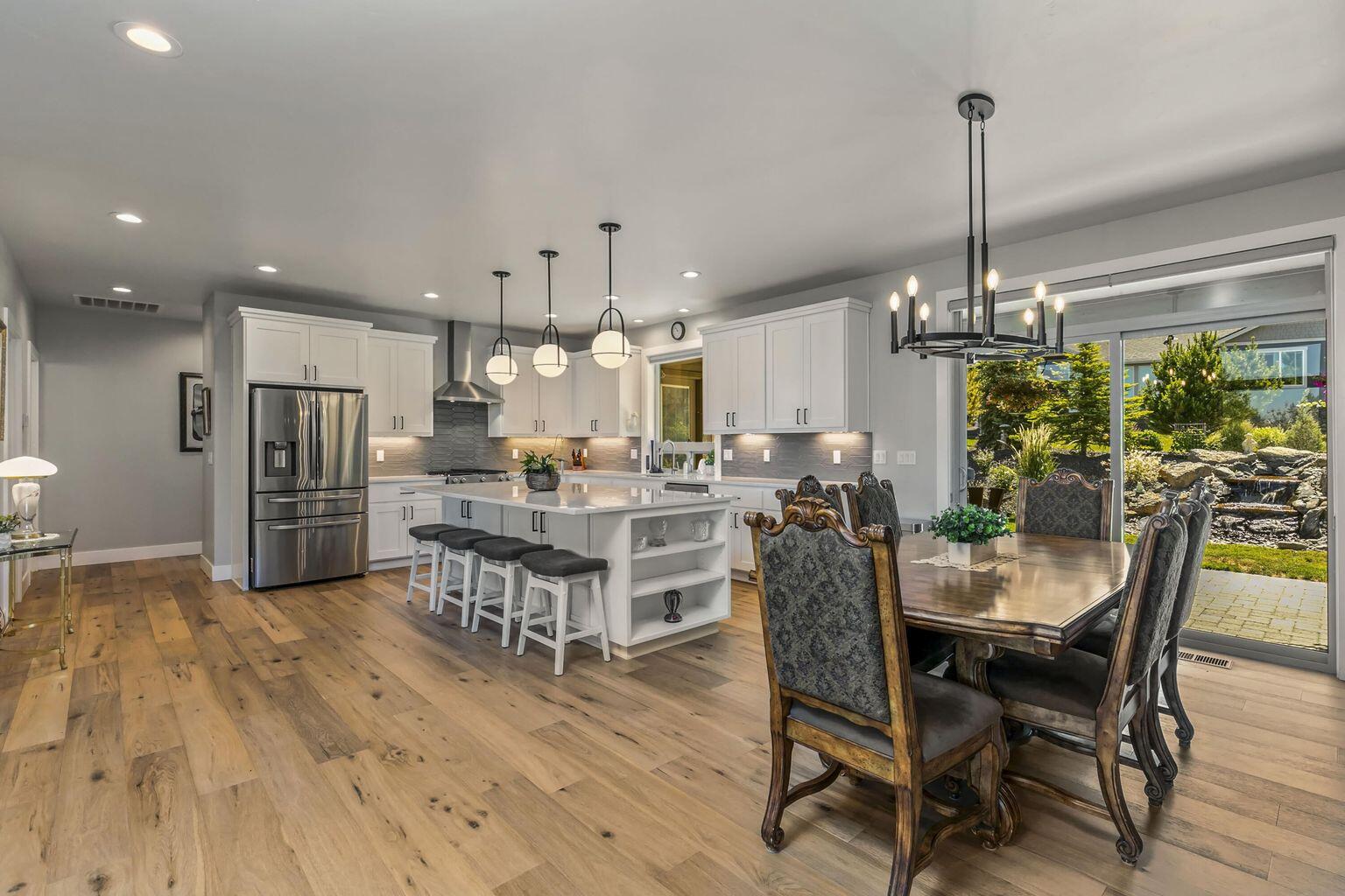 Eagle Crest - Residential