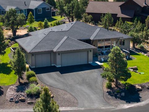Tiny photo for 11444 Jubel Court, Redmond, OR 97756 (MLS # 220210211)