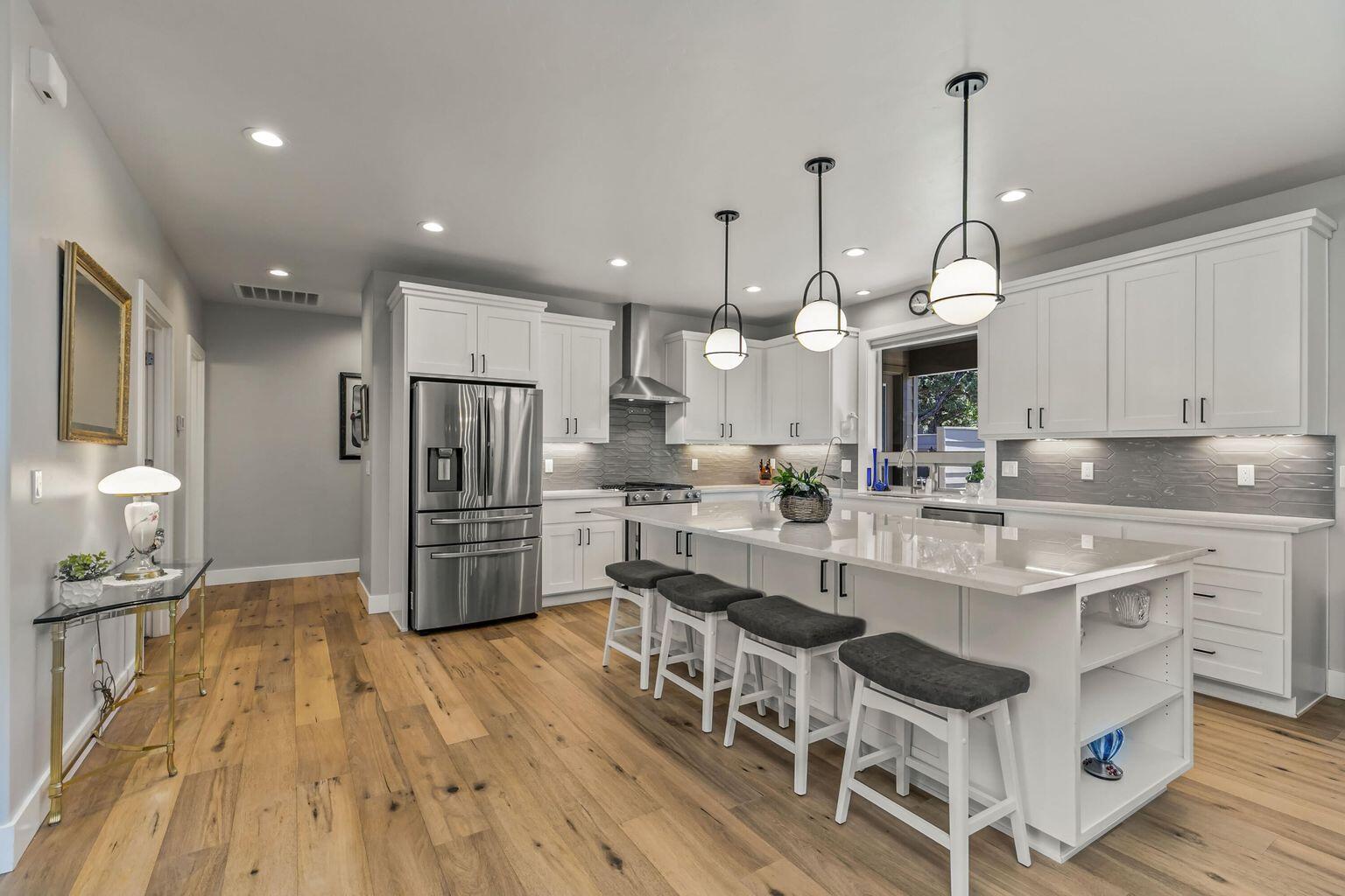 Eagle Crest - Residential