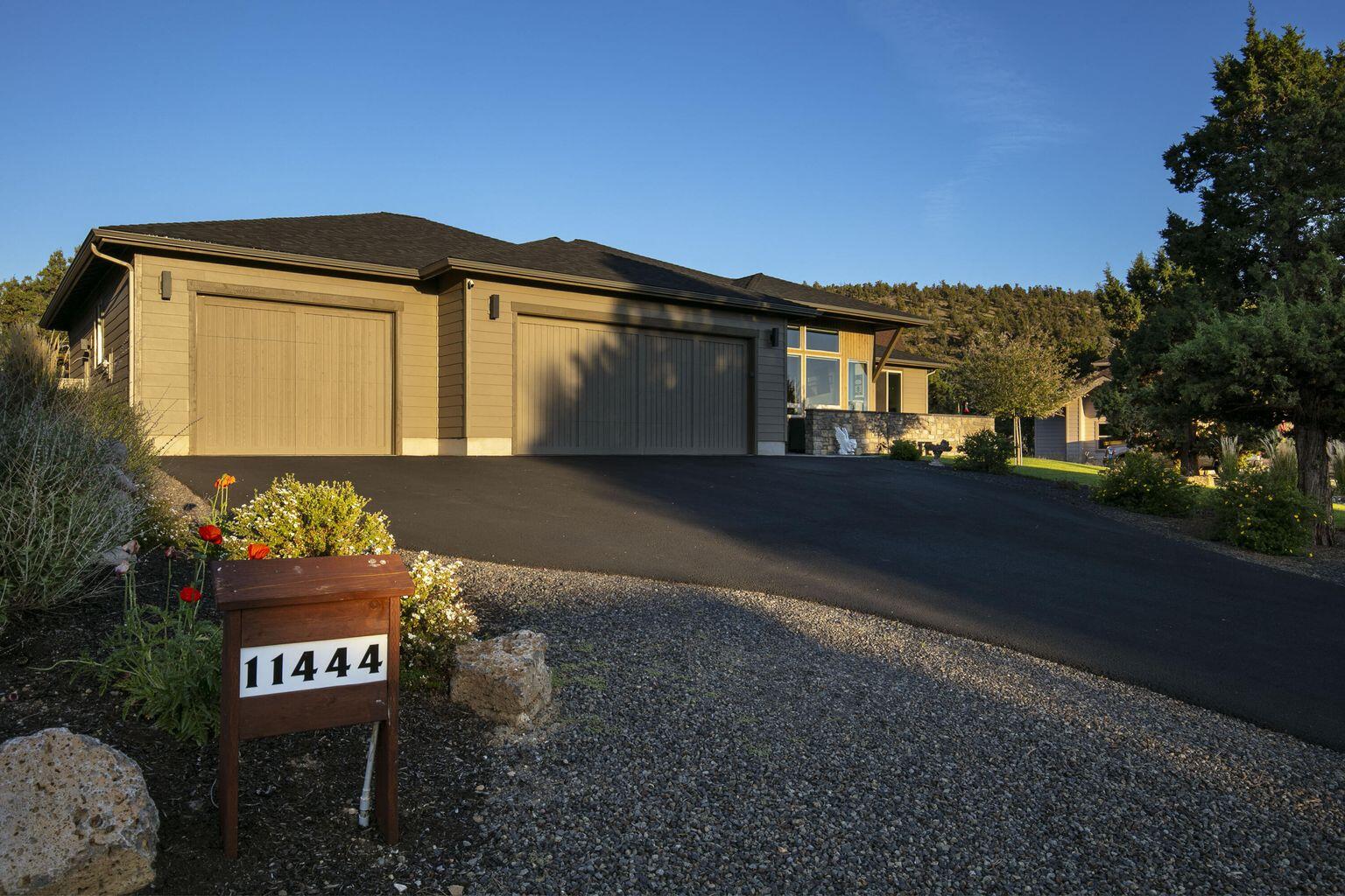 Eagle Crest - Residential