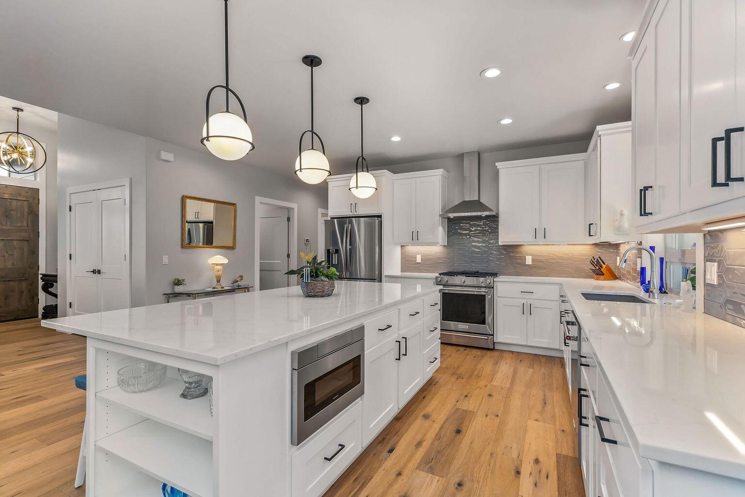 Eagle Crest - Residential