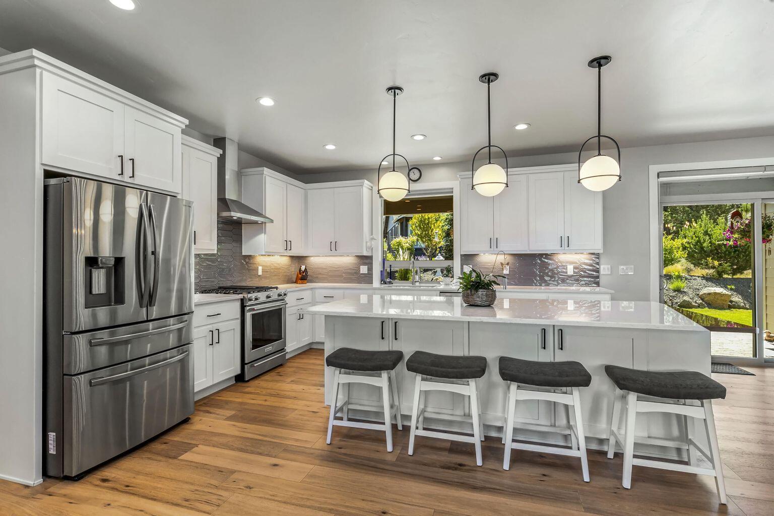 Eagle Crest - Residential