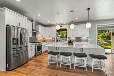 Tiny photo for 11444 Jubel Court, Redmond, OR 97756 (MLS # 220210211)