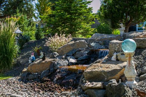 Tiny photo for 11444 Jubel Court, Redmond, OR 97756 (MLS # 220210211)