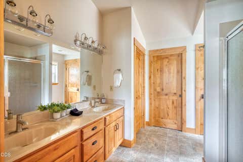 Tiny photo for 17051 Upland Road, Bend, OR 97707 (MLS # 220226935)