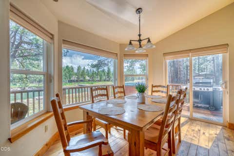 Tiny photo for 17051 Upland Road, Bend, OR 97707 (MLS # 220226935)
