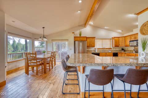 Tiny photo for 17051 Upland Road, Bend, OR 97707 (MLS # 220226935)