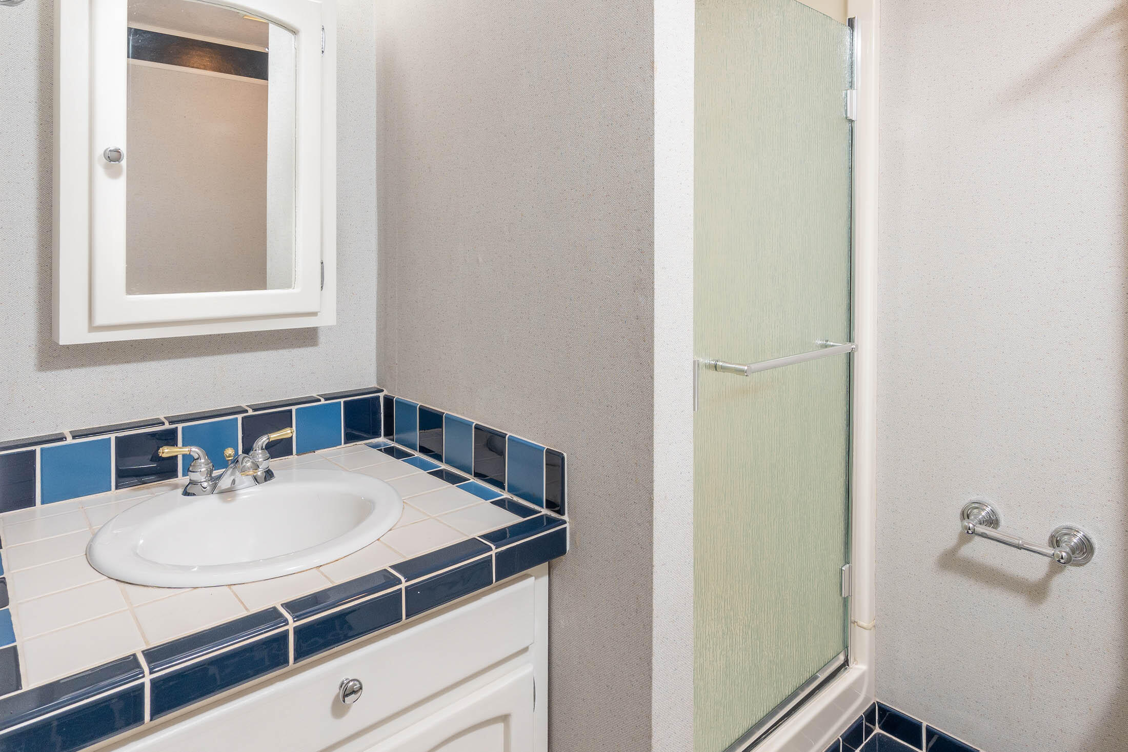 Kenwood Gardens - Residential