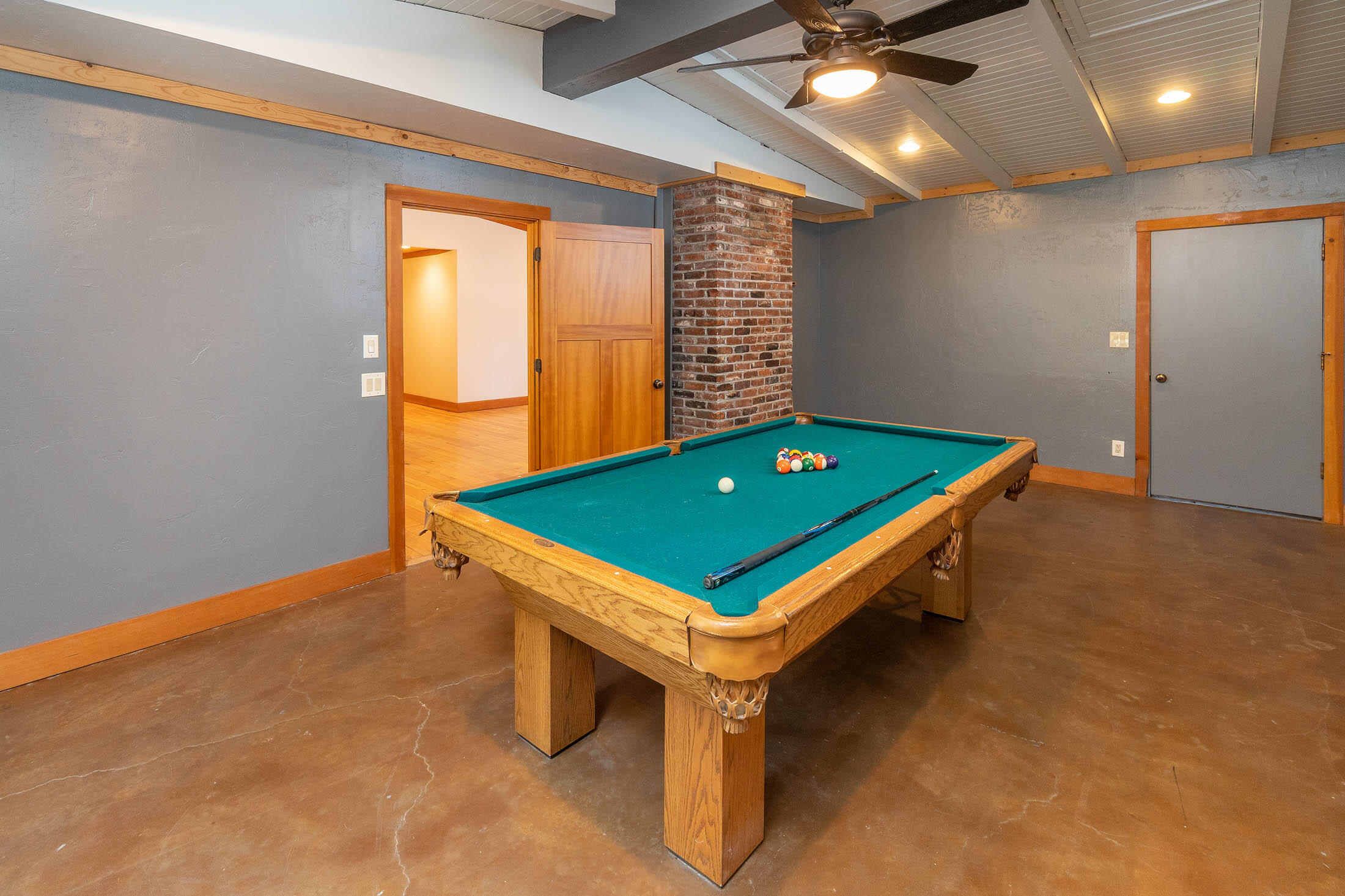 Kenwood Gardens - Residential