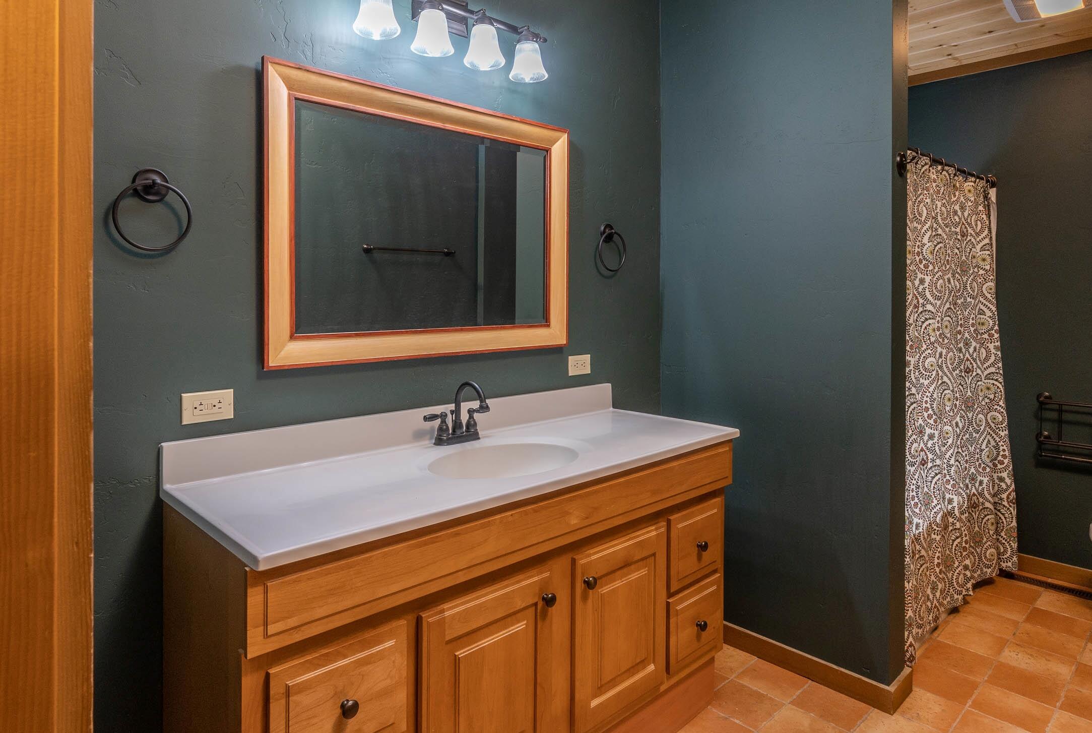 Kenwood Gardens - Residential