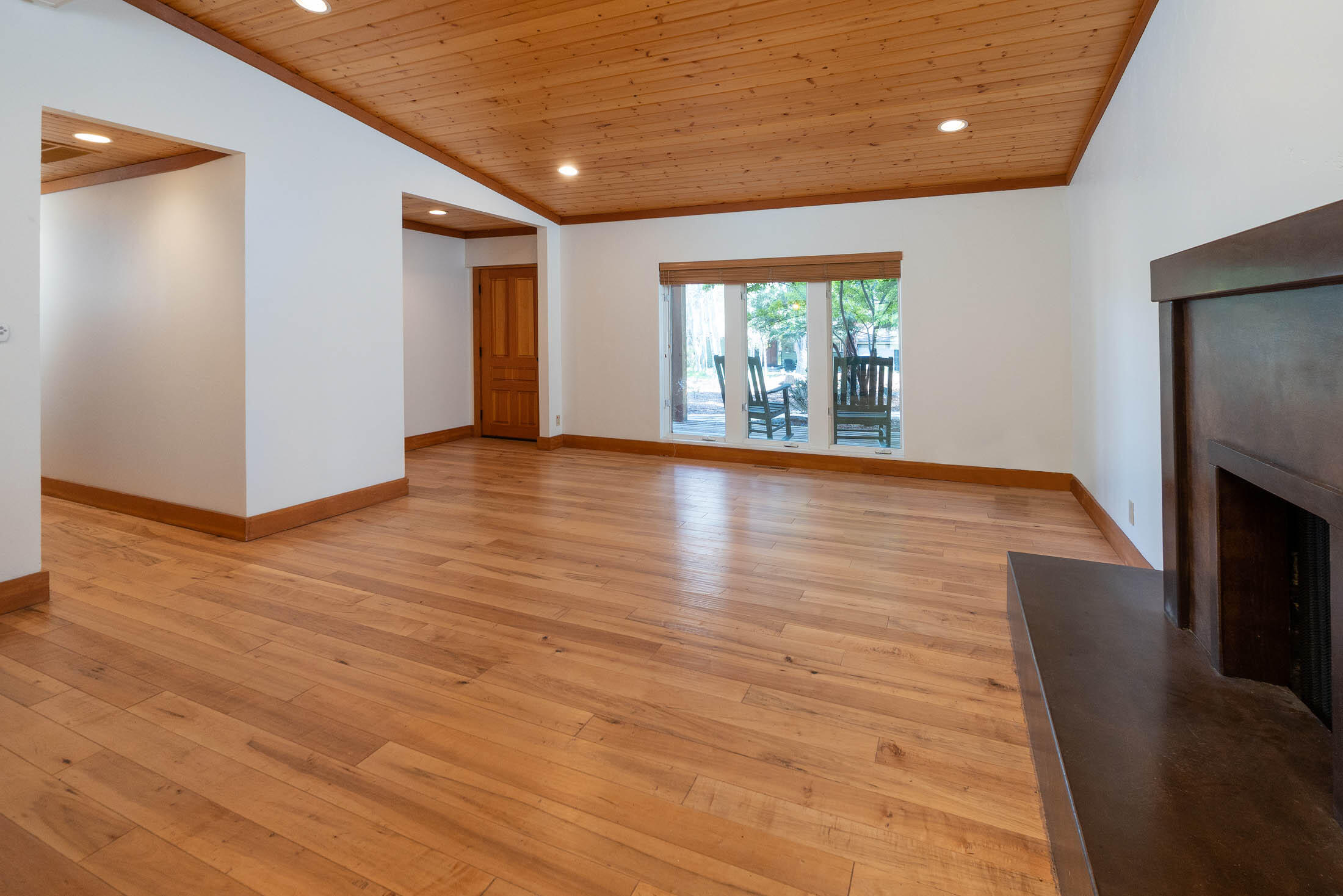 Kenwood Gardens - Residential