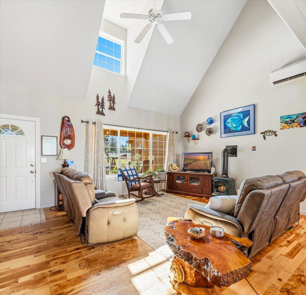 8818 SW Panorama Road