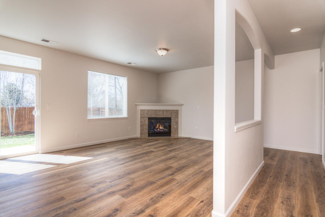 Antler Ridge - Residential